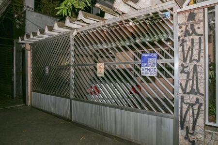 Casa à venda com 144m², 3 quartos e 1 vagaFachada