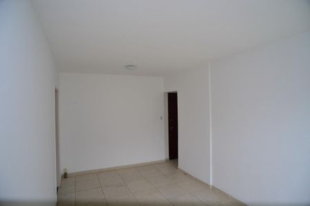 Sala de apartamento para alugar com 2 quartos, 70m² em Itanhangá, Rio de Janeiro