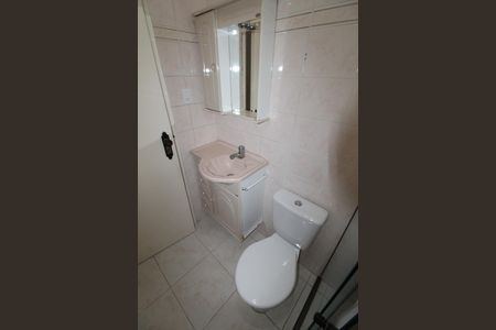 Banheiro  de casa para alugar com 3 quartos, 82m² em Bosque dos Eucaliptos, São José dos Campos