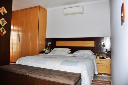 Casa à venda com 210m², 3 quartos e 3 vagas