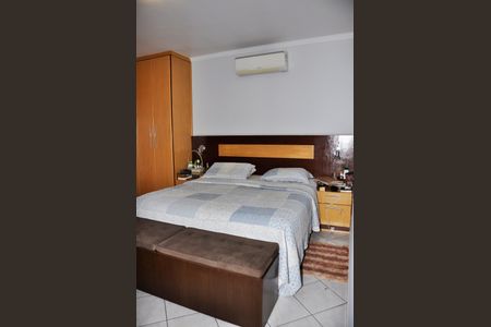 Casa à venda com 210m², 3 quartos e 3 vagas