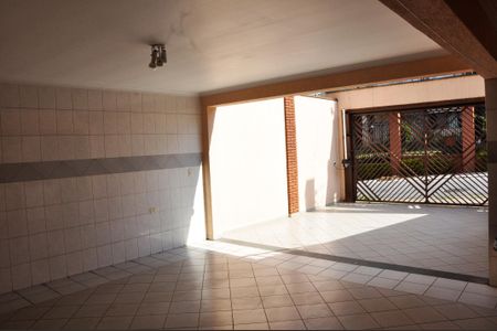 Casa à venda com 210m², 3 quartos e 3 vagas
