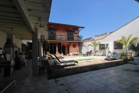 Casa à venda com 380m², 3 quartos e 3 vagasQuintal