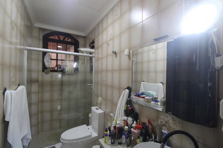 Casa à venda com 380m², 3 quartos e 3 vagasBanheiro social