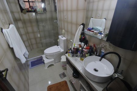 Casa à venda com 380m², 3 quartos e 3 vagasBanheiro social