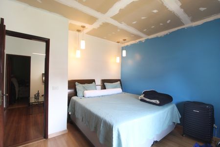 Casa à venda com 380m², 3 quartos e 3 vagasSuíte 2