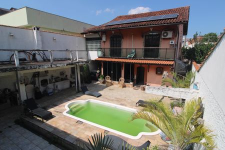 Casa à venda com 380m², 3 quartos e 3 vagasQuintal 