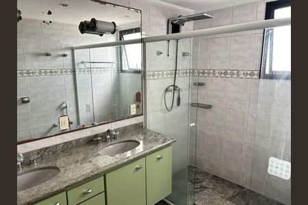 Apartamento à venda com 136m², 3 quartos e 2 vagas
