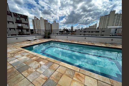 Apartamento à venda com 136m², 3 quartos e 2 vagas