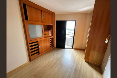 Apartamento à venda com 136m², 3 quartos e 2 vagas