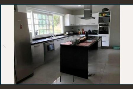 Casa à venda com 360m², 4 quartos e 3 vagas