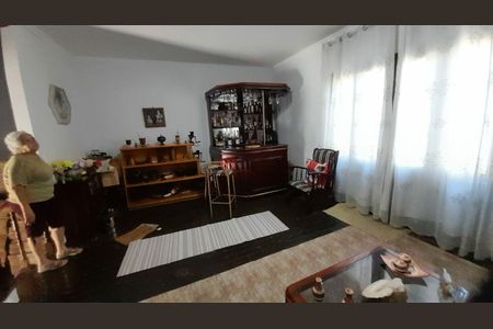 Casa à venda com 4 quartos, 240m² em Vila Mafra, São Paulo