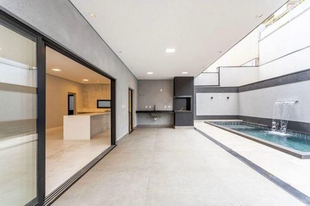 Casa à venda com 392m², 5 quartos e 4 vagas