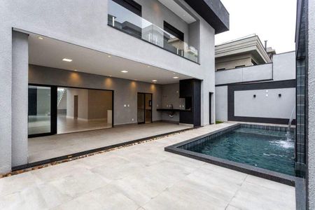 Casa à venda com 392m², 5 quartos e 4 vagas