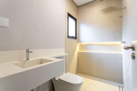 Casa à venda com 392m², 5 quartos e 4 vagas