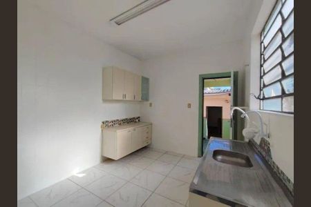Casa à venda com 3 quartos, 150m² em Planalto Paulista, São Paulo