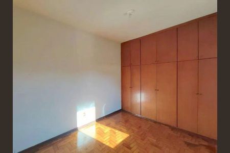 Casa à venda com 3 quartos, 150m² em Planalto Paulista, São Paulo