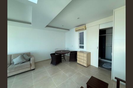 Apartamento à venda com 1 quarto, 97m² em Lagoa, Rio de Janeiro