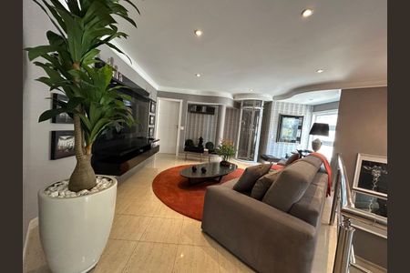 Casa à venda com 850m², 5 quartos e 4 vagas