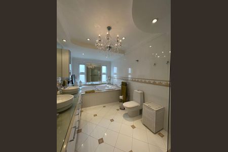 Casa à venda com 850m², 5 quartos e 4 vagas