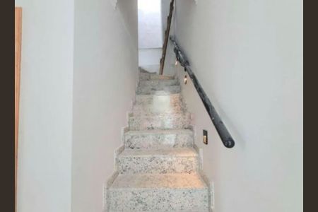 Casa à venda com 2 quartos, 145m² em Vila Carrão, São Paulo