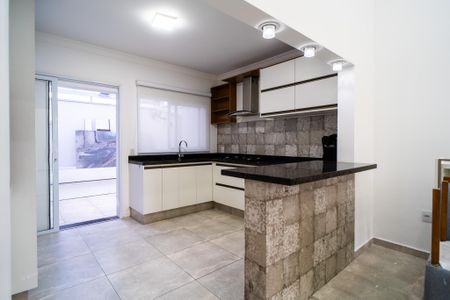 Casa para alugar com 185m², 3 quartos e 3 vagas Casa para alugar com 185m², 3 quartos e 3 vagasCozinha