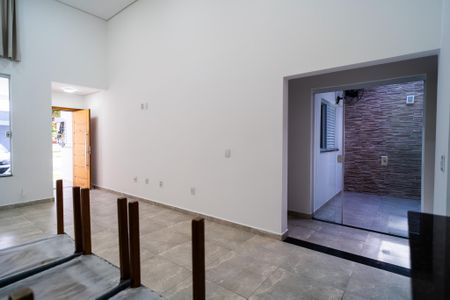 Sala de casa para alugar com 3 quartos, 185m² em Cajuru do Sul, Sorocaba