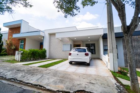 Casa para alugar com 185m², 3 quartos e 3 vagas Casa para alugar com 185m², 3 quartos e 3 vagasFachada