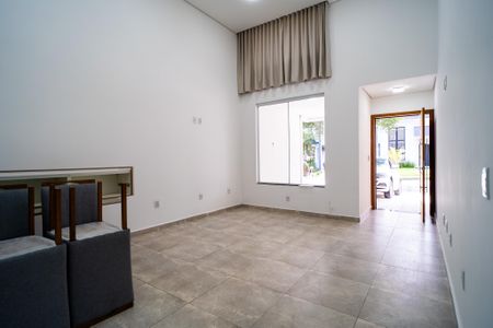 Sala de casa para alugar com 3 quartos, 185m² em Cajuru do Sul, Sorocaba