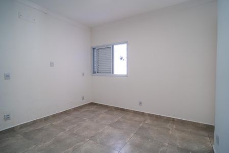 Casa para alugar com 185m², 3 quartos e 3 vagas Casa para alugar com 185m², 3 quartos e 3 vagasSuíte