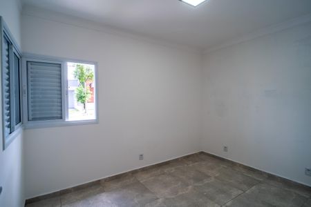 Casa para alugar com 185m², 3 quartos e 3 vagas Casa para alugar com 185m², 3 quartos e 3 vagasQuarto 2