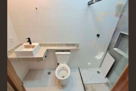 Casa à venda com 2 quartos, 135m² em Vila Carrão, São Paulo