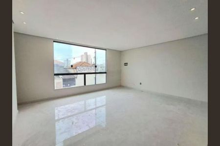 Casa à venda com 2 quartos, 135m² em Vila Carrão, São Paulo