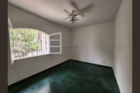 Casa à venda com 3 quartos, 150m² em Real Parque, São Paulo