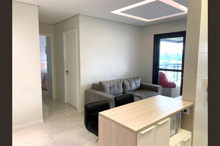 Apartamento à venda com 61m², 2 quartos e 1 vaga