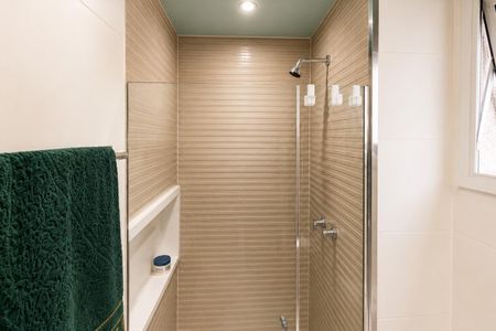 Studio para alugar com 27m², 1 quarto e sem vaga Studio para alugar com 27m², 1 quarto e sem vagaBanheiro
