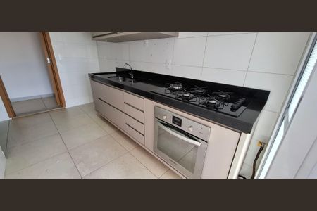 Apartamento para alugar com 80m², 2 quartos e 2 vagas Apartamento para alugar com 80m², 2 quartos e 2 vagasCozinha