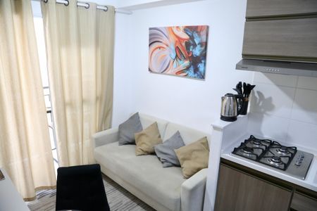Studio para alugar com 28m², 1 quarto e sem vaga Studio para alugar com 28m², 1 quarto e sem vagaSala