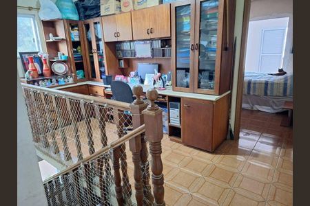 Casa à venda com 4 quartos, 182m² em Jardim Santa Mena, Guarulhos