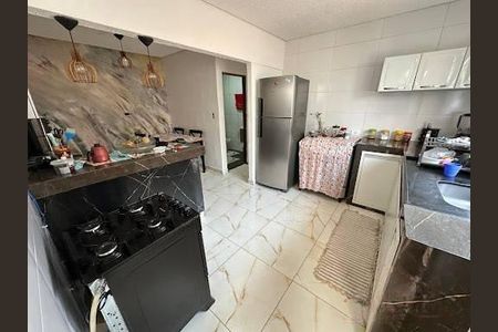 Casa à venda com 3 quartos, 165m² em Jardim Bandeirantes, Guarulhos