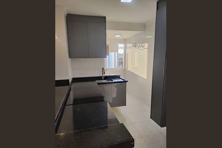 Apartamento à venda com 70m², 3 quartos e 1 vaga