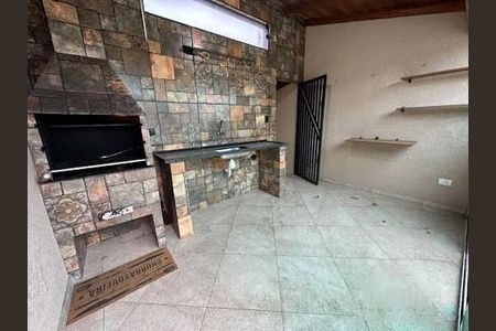 Casa à venda com 3 quartos, 156m² em Jardim Santa Mena, Guarulhos