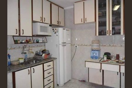 Casa à venda com 102m², 2 quartos e 2 vagas