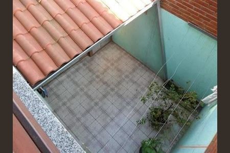 Casa à venda com 102m², 2 quartos e 2 vagas