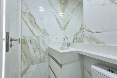 Apartamento para alugar com 65m², 2 quartos e 2 vagasBanheiro