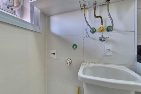 Apartamento para alugar com 65m², 2 quartos e 2 vagasÁrea de Serviço