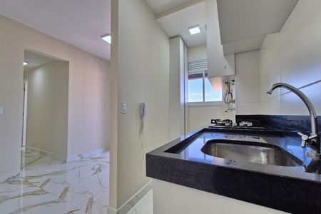 Apartamento para alugar com 65m², 2 quartos e 2 vagasCozinha 