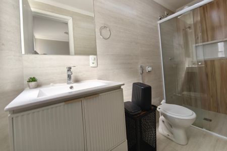 Studio para alugar com 40m², 1 quarto e 1 vaga Studio para alugar com 40m², 1 quarto e 1 vagaBanheiro