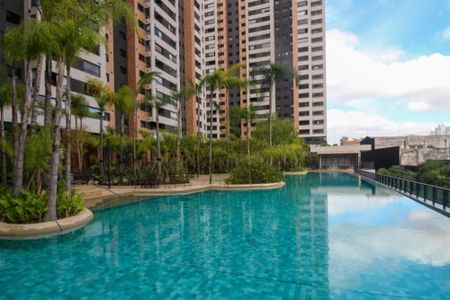 Apartamento à venda com 50m², 2 quartos e sem vaga Apartamento à venda com 50m², 2 quartos e sem vagaPiscina