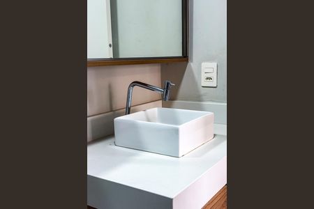 Apartamento à venda com 50m², 2 quartos e sem vaga Apartamento à venda com 50m², 2 quartos e sem vagaBanheiro